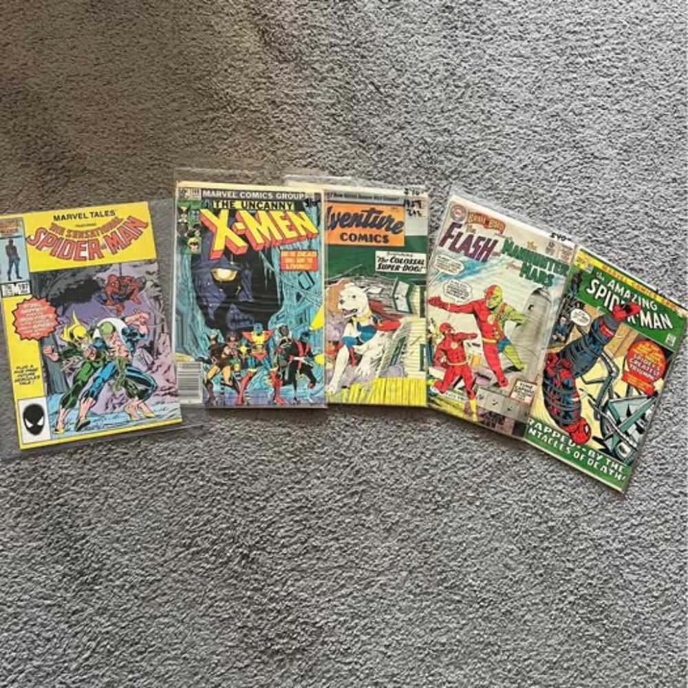 BUNDLE OF FIVE Superhero Marvel DC Comic Books